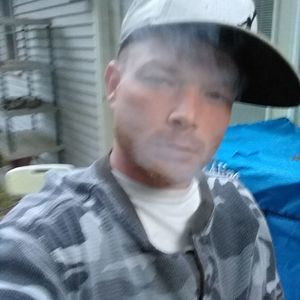 Meet your Posher, Dustin